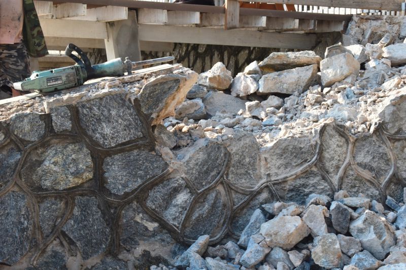 Block Wall Demolition in Bergen County, NJ